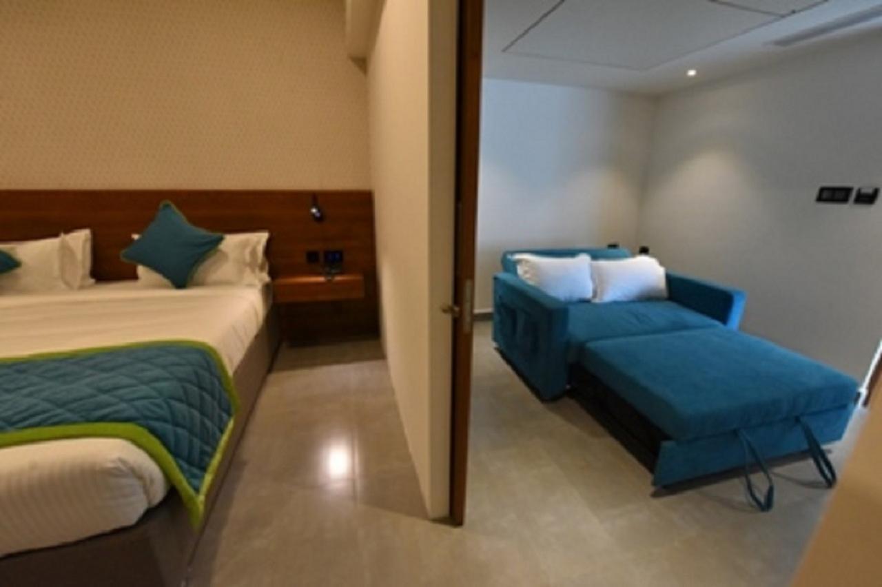 Vivid A Boutique Hotel Tiruchirappalli Экстерьер фото
