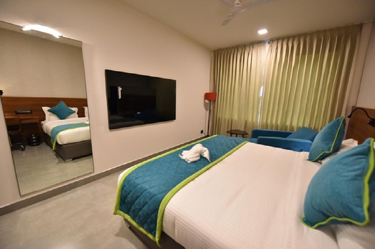 Vivid A Boutique Hotel Tiruchirappalli Экстерьер фото